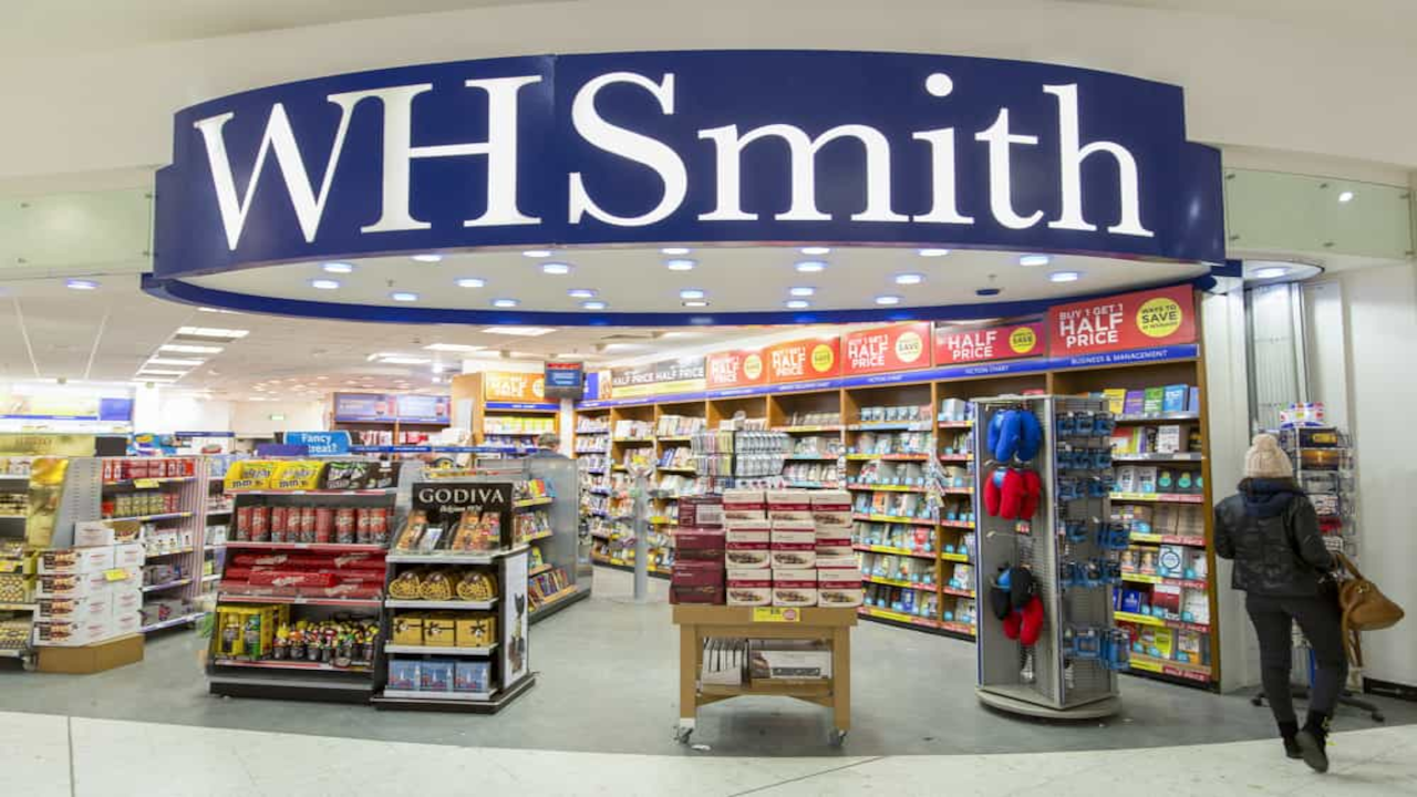 WHSmith £5 Gift Card UK 8.18 $