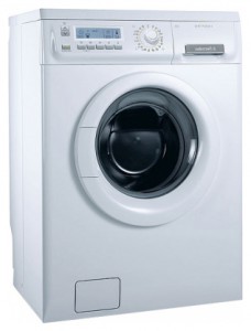 fotoğraf çamaşır makinesi Electrolux EWS 10712 W